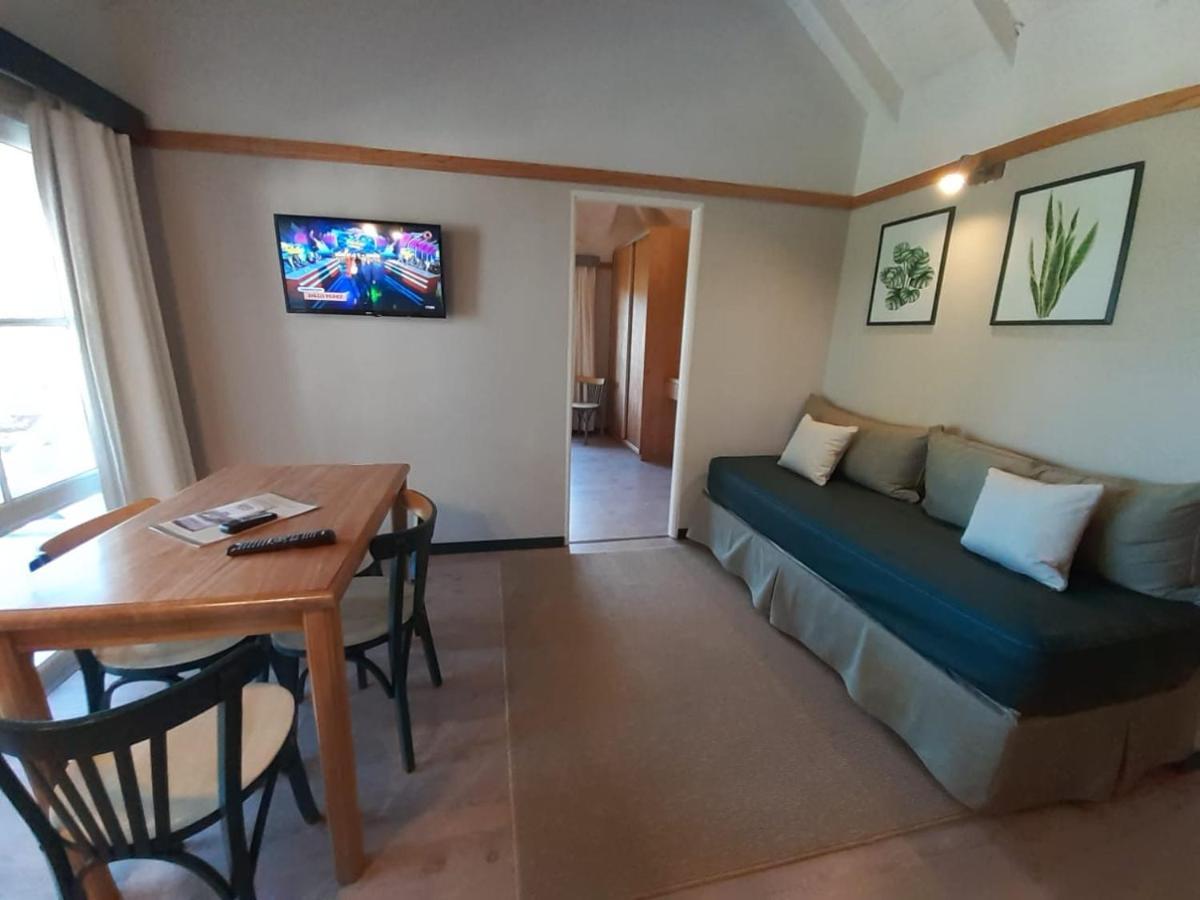 Miradores Del Bosque Apart & Spa 마르 데 라스 팜파스 외부 사진